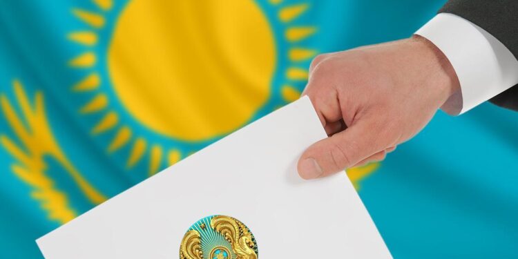 Референдум по Конституции: дата станет известна после работы комиссии