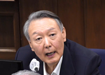 Бывшего президента Южной Кореи приговорили к 5 годам тюрьмы