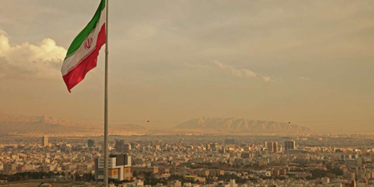 Власти Ирана ввели трёхдневный национальный траур