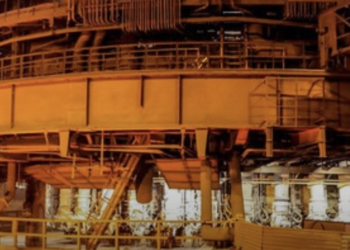 Двух казахстанцев нашли мёртвыми на территории меткомбината в России