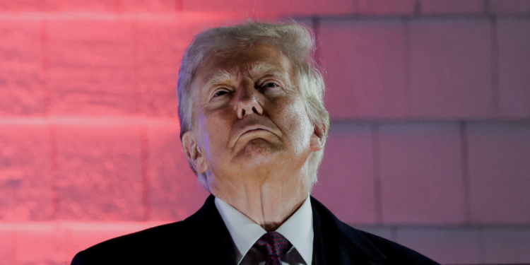 Сенат США ограничил Дональда Трампа в действиях против Венесуэлы