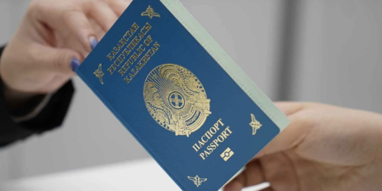 В Казахстане начинается приём заявок на экзамен для претендентов на гражданство