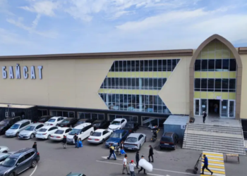 Рынок сына Кайрата Сатыбалды снова хотят продать, но уже с большой “скидкой”