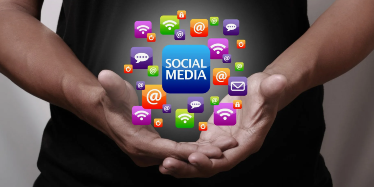 В Казахстане предложили блокировать опасную рекламу в соцсетях