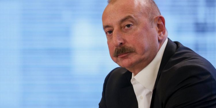 Конец войны? Алиев объявил о совместном решении Баку и Еревана