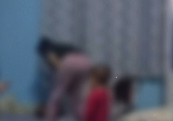 Привязала к батарее и избила: отец раскрыл страшные подробности (ВИДЕО)