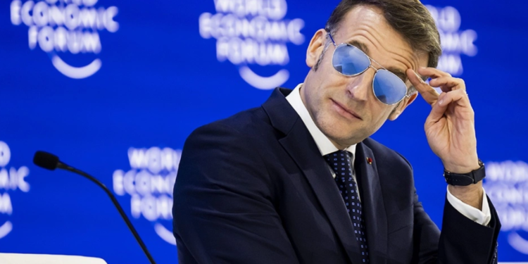 Драка Серика Сапиева с его подчинённым: накажет ли их вышестоящее руководство?