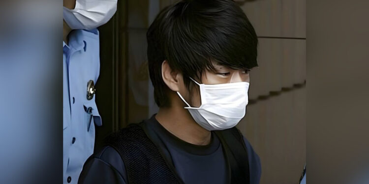 Убийцу бывшего премьера Японии приговорили к пожизненному заключению