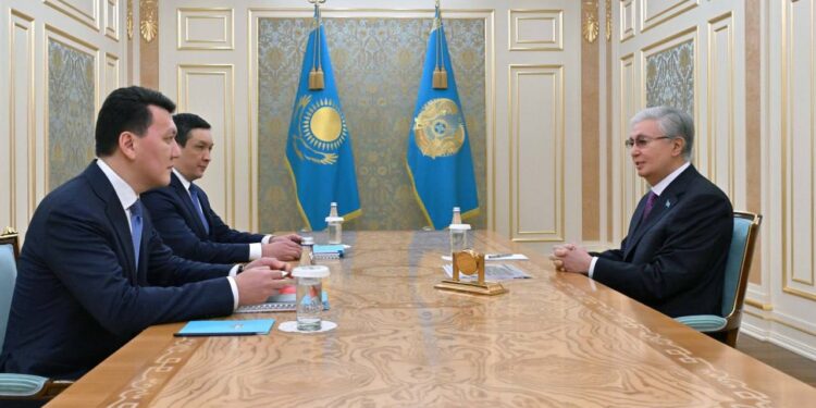 Токаев провёл рабочее совещание по Парламентской реформе