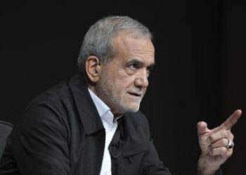 Президент Ирана выступил с жёстким предупреждением и назвал протестующих террористами