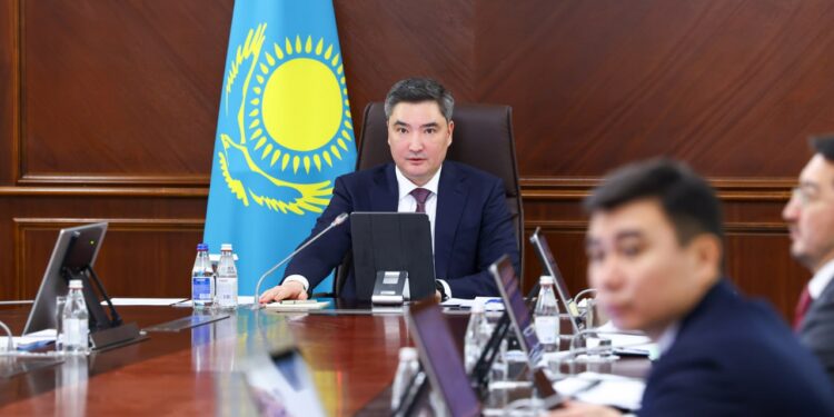 Бектенов сделал заявление о культуре использования воды и важности оцифровки этой сферы