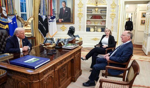 Трамп обвинил Зеленского в затягивании мирных переговоров