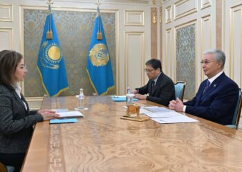 Токаев принял председателя АРРФР Мадину Абылкасымову