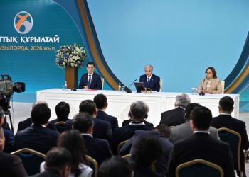 Токаев на курултае высказался о ЛГБТ и традиционных ценностях