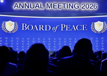 Токаев прибыл в Конгресс-центр в Давосе