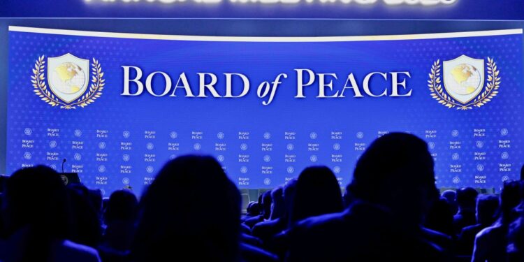 Токаев прибыл в Конгресс-центр в Давосе