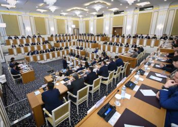 Реформа Конституции: как будут работать Курултай и Народный совет