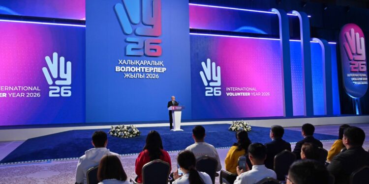 Искренне верю в созидательную силу молодёжи: Токаев выступил на Форуме волонтёров