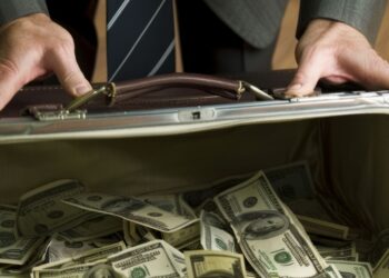 Курс доллара снизился после торгов на KASE