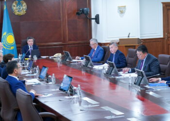 Премьер сделал предупреждение министрам, которые не умеют работать