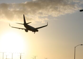 Что не так с билетами Air Astana и со словами защиты Абулханова? Авиаперевозчик сделал заявление