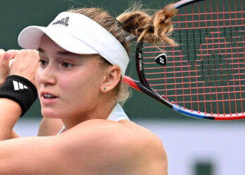 Разгром на старте: Рыбакина обыграла Биррелл на турнире WTA 1000 (ВИДЕО)