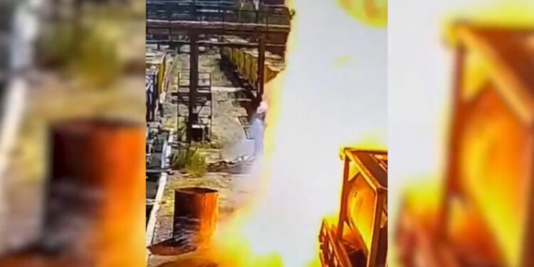 Выброс шлака на фосфорном заводе в Таразе: один человек погиб, двое пострадали
