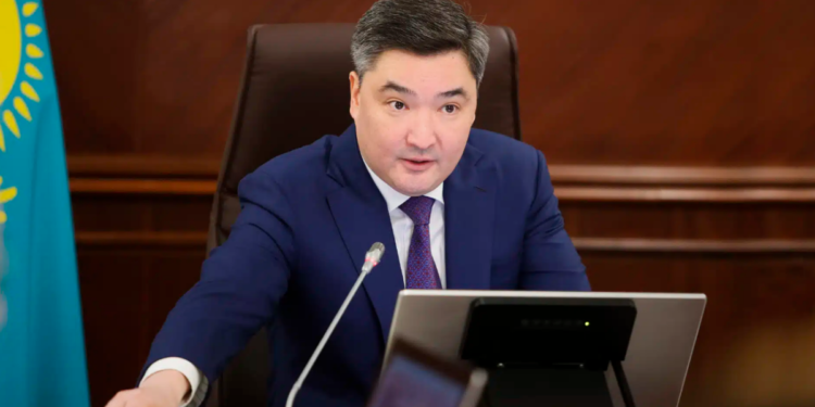 Бектенов заявил, что конституционная реформа усилит потенциал Казахстана