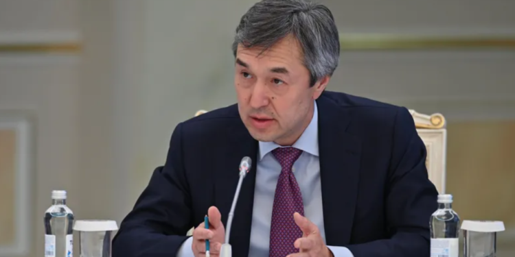 Раимбек Баталов назначен внештатным советником президента