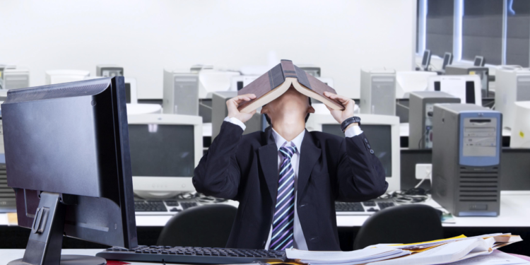 Глава “Байтерека” прокомментировал критику Токаева о бездельниках