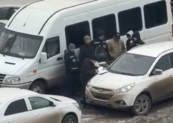 Видео с задержанием прокурора в Актобе появилось в Сети
