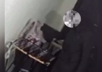 Мужчина украл бюстгальтер из подъезда в Актау