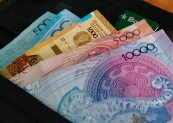 Малому и микробизнесу спишут штрафы и пени в Казахстане