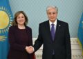 Токаев и посол США в Казахстане обсудили вопросы партнёрства двух стран и взаимодействие по Совету мира