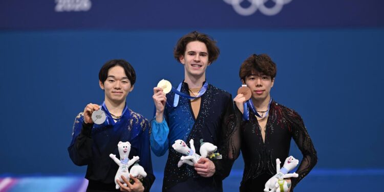 Токаев поздравил Шайдорова с завоеванием титула чемпиона