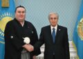 Токаев принял сумоиста-профи Ерсина Балтагула
