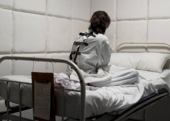 Мужчину осудили на 9 лет за насильственное помещение жены в психбольницу
