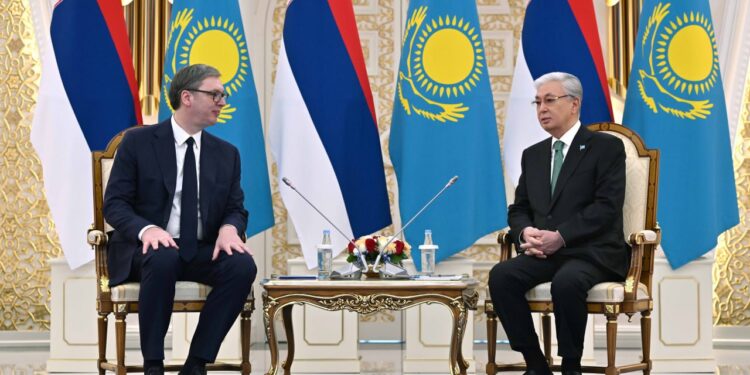 Токаев и Вучич провели в Астане переговоры в узком составе