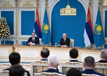 Президенты Казахстана и Сербии выступили на брифинге в Астане