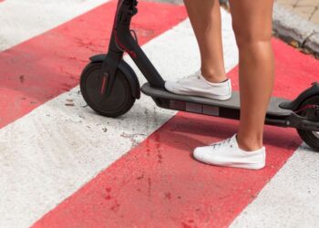 Электросамокаты арендовать смогут не все: в Казахстане ужесточают правила