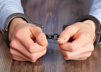 В компании “Қазтеміртранс” сообщили подробности о задержании главы Алматинского филиала