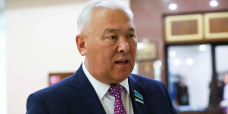 Трагедия на улице Аль-Фараби: Абенов предложил ужесточить наказание за незаконные гонки на улицах