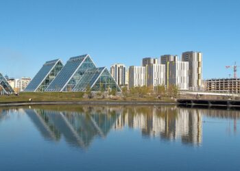 Скандал с иностранцами в Астане дошел до полиции