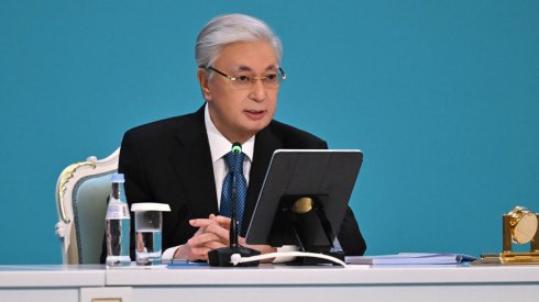 Токаев о новой Конституции: маслихаты — кузница кадров и фундамент власти