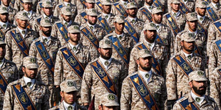 Apple, Google, Meta, Tesla? КСИР грозит нанести удары по новым целям