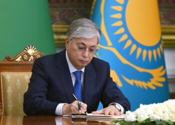 Кадровые изменения в МИД: Токаев назначил послов Казахстана в Южной Корее и Мьянме