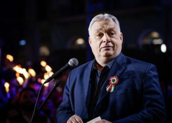 Виктор Орбан проиграл парламентские выборы после 16 лет у власти в Венгрии