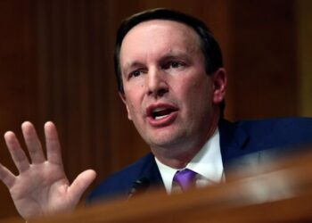 «Катастрофа для всего мира»: сенатор США раскритиковал условия перемирия с Ираном