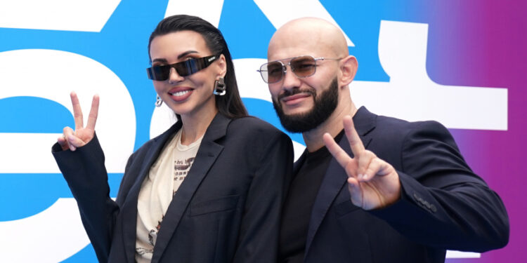 Джиган и Самойлова официально развелись: кому достался дом и квартиры