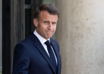 Не заслуживает ответа: Макрон резко отреагировал на высказывания Трампа